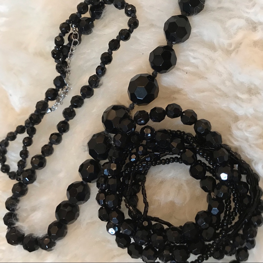 New Black Matching Necklace and Bracelet!